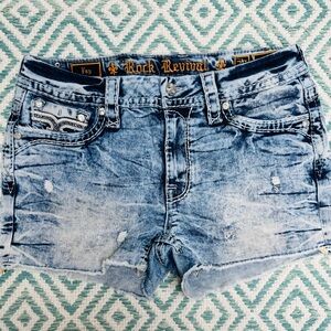 Rock Revival Mid Rise Short Fay